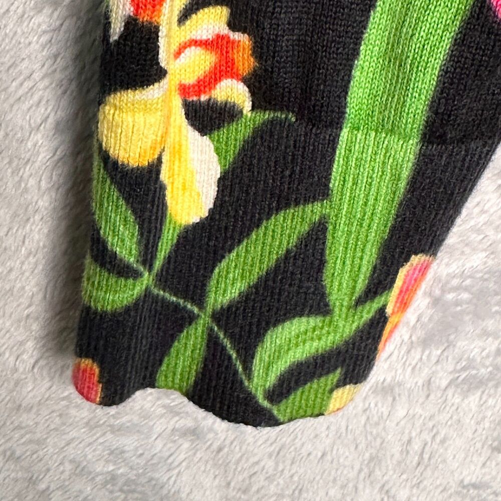 Lands End Floral Cardigan Sweater Size Large - Picture 5 of 10